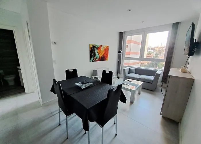 Departamento A Estrenar, 2 Amb. Con Cochera. Excelente Ubicacion